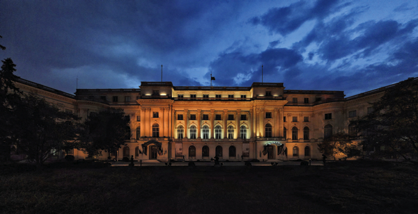 Arhitectural - Palatul Regal - Muzeul National de Arta